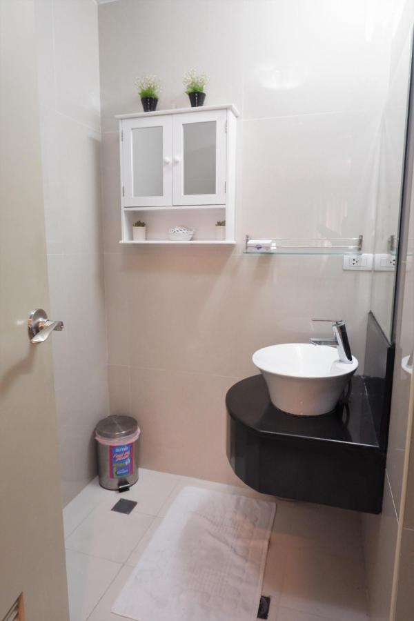 Sarasota Residential Resort Манила Екстериор снимка