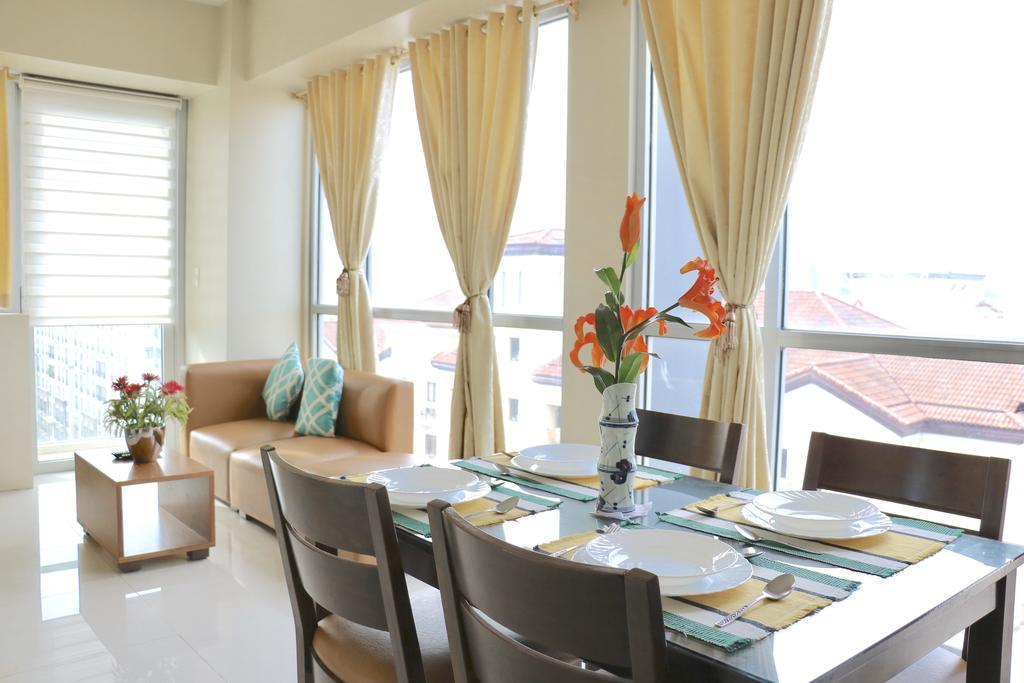 Sarasota Residential Resort Манила Екстериор снимка